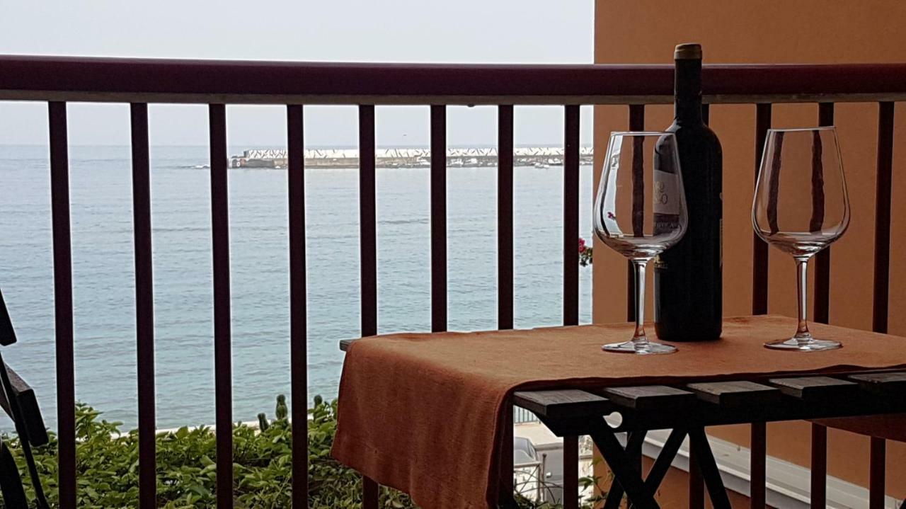Loft Baia Di Giardini Daire Dış mekan fotoğraf