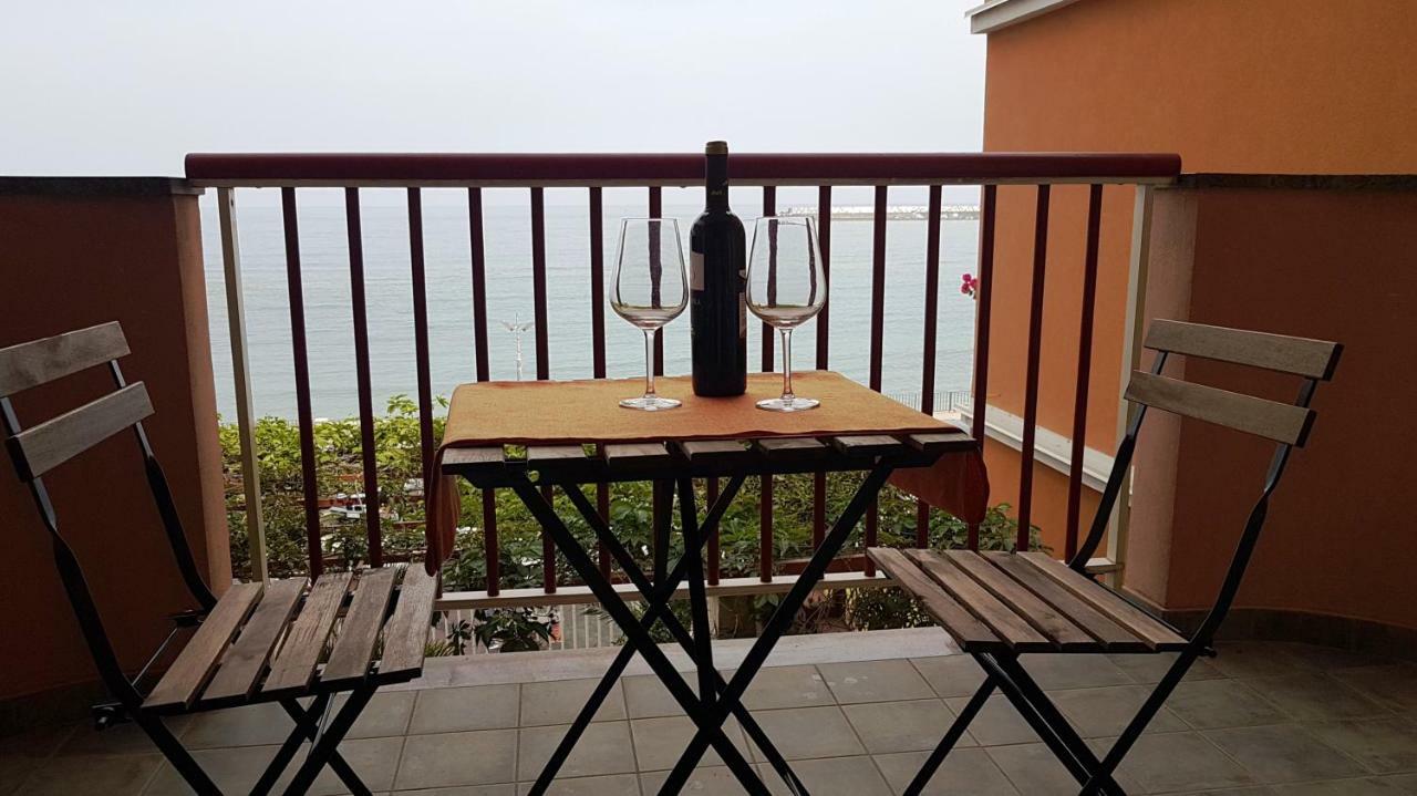 Loft Baia Di Giardini Daire Dış mekan fotoğraf